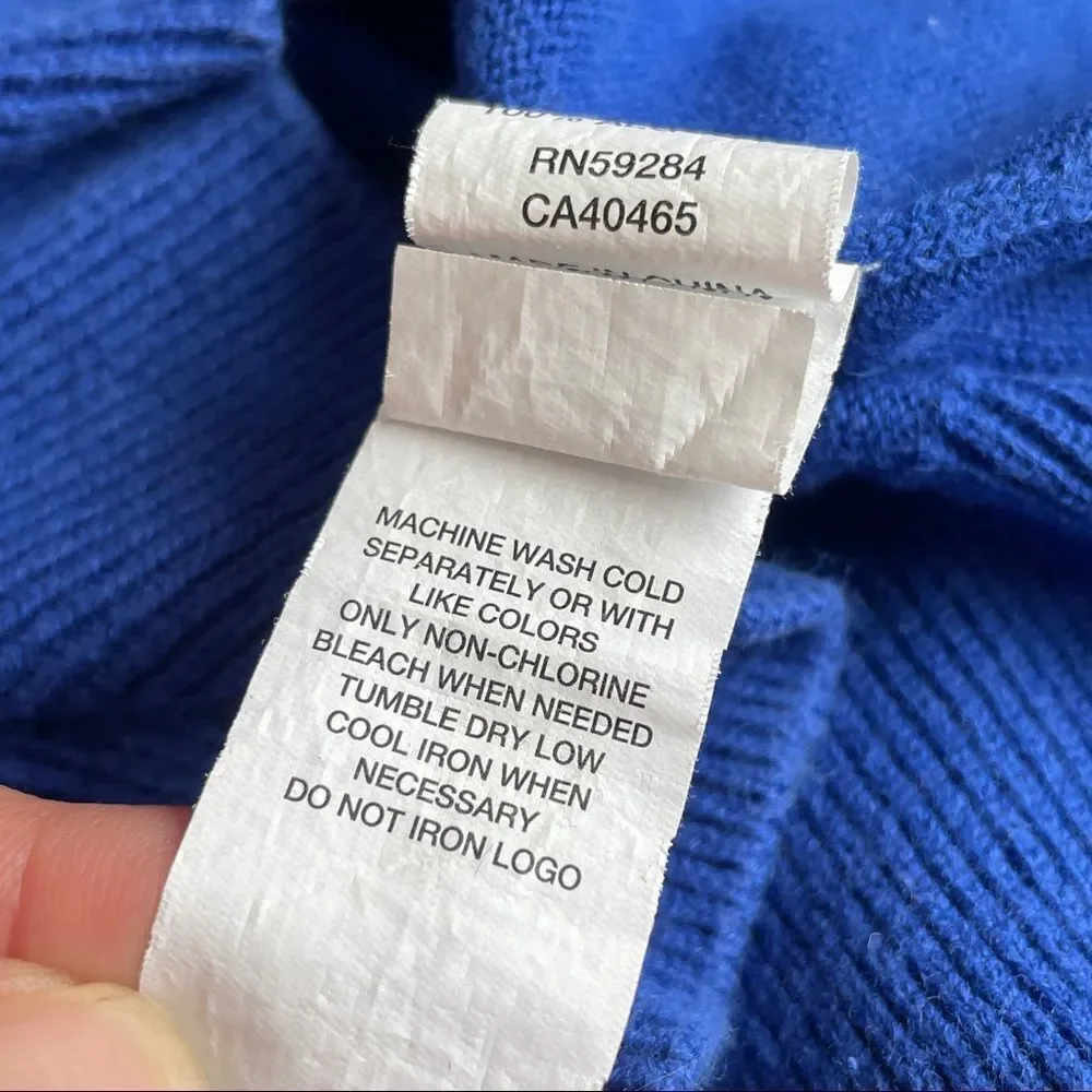 The Children’s Place Boys Royal Blue V-Neck Sweater Size Medium 7/8